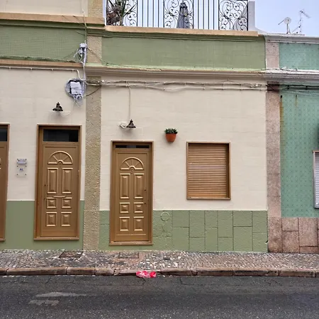 Casa Oliveira 1 2 Pessoas Olhão
